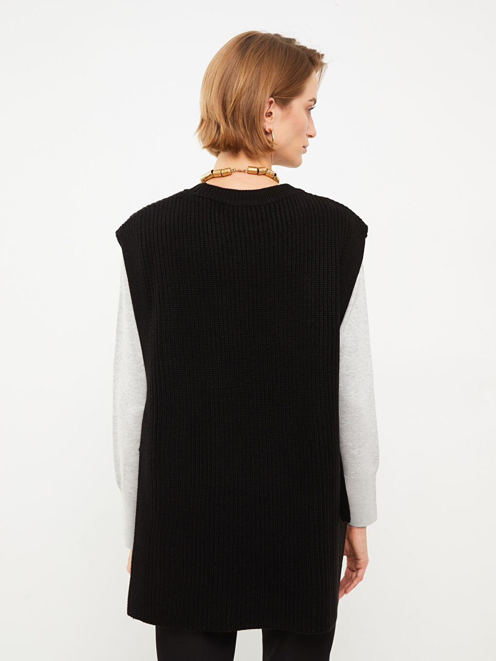 Siyah Bisiklet Yaka Kendinden Desenli Kadın Triko Süveter-4