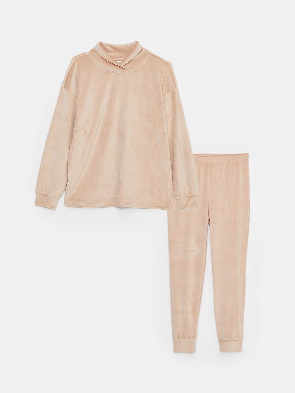 LCW Young Dik Yaka Düz Uzun Kollu Kadife Kadın Pijama Takımı -W20411Z8-G5N