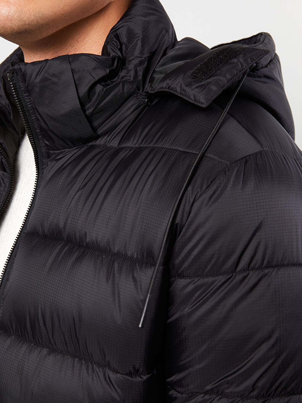 Regular Fit Steppmantel für Herren mit Kapuze-4
