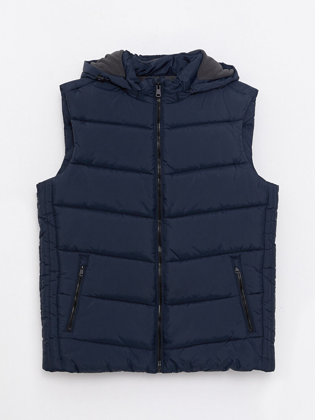 LCWAIKIKI Classic Standard Fit Hooded Men's Vest -W20460Z8-RFD