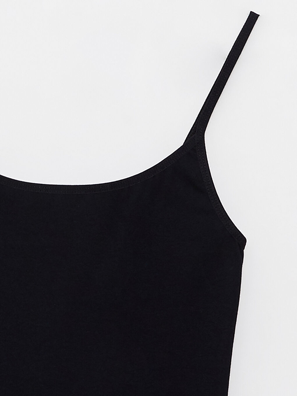 Siyah U Yaka Düz Askılı Kadın Çıtçıtlı Body