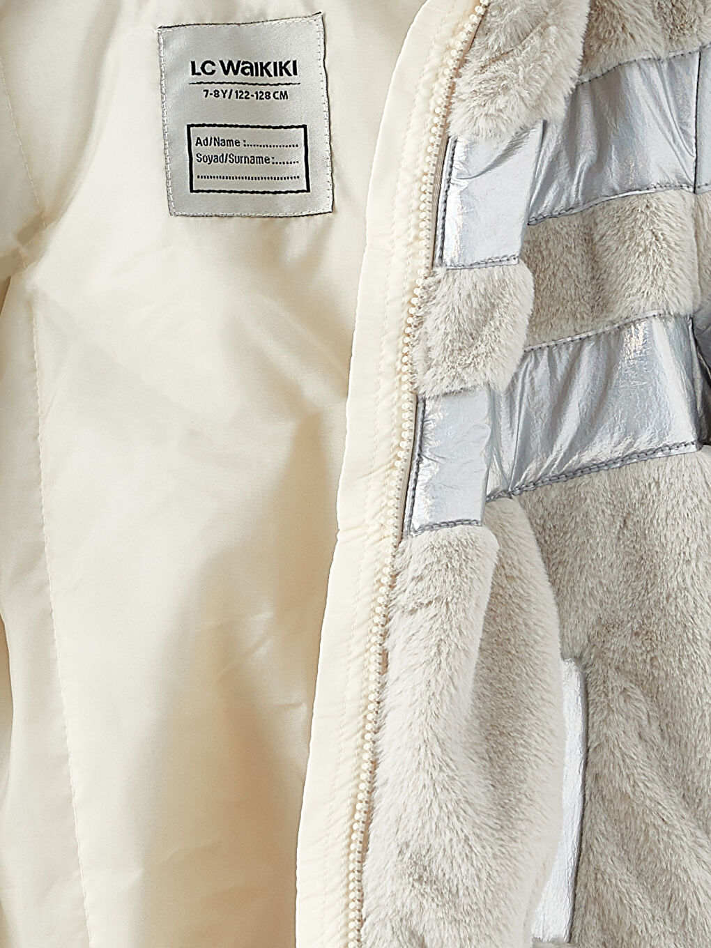 Bej Kapüşonlu Suni Kürk Detaylı Kız Çocuk Mont-1