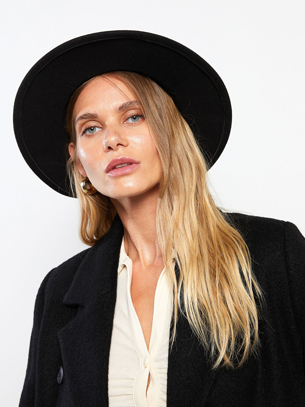 Siyah Şerit Detaylı Kadın Kaşe Fötr Şapka-2