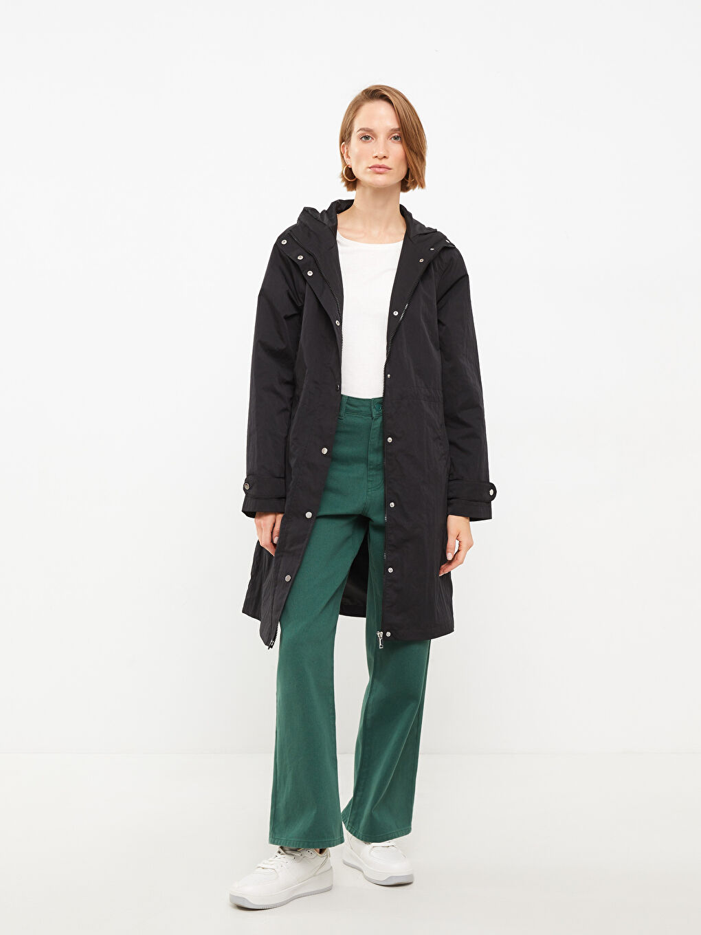 Женский однотонный дождевик с капюшоном-2