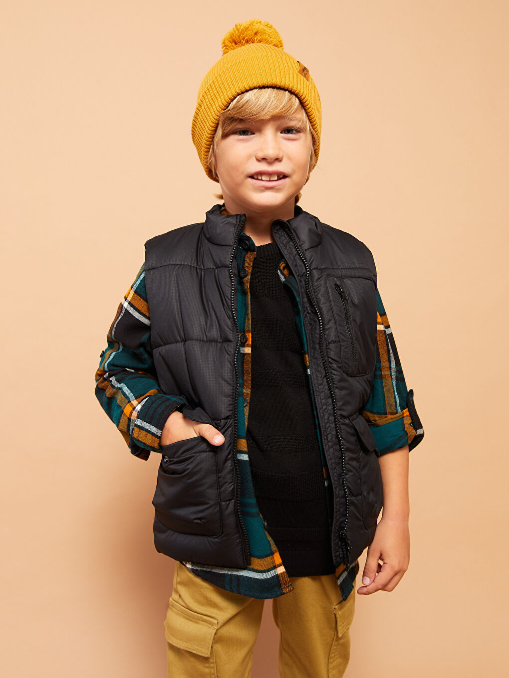 LCW Kids Turtle Neck Boy Down Vest -W20627Z4-CVL