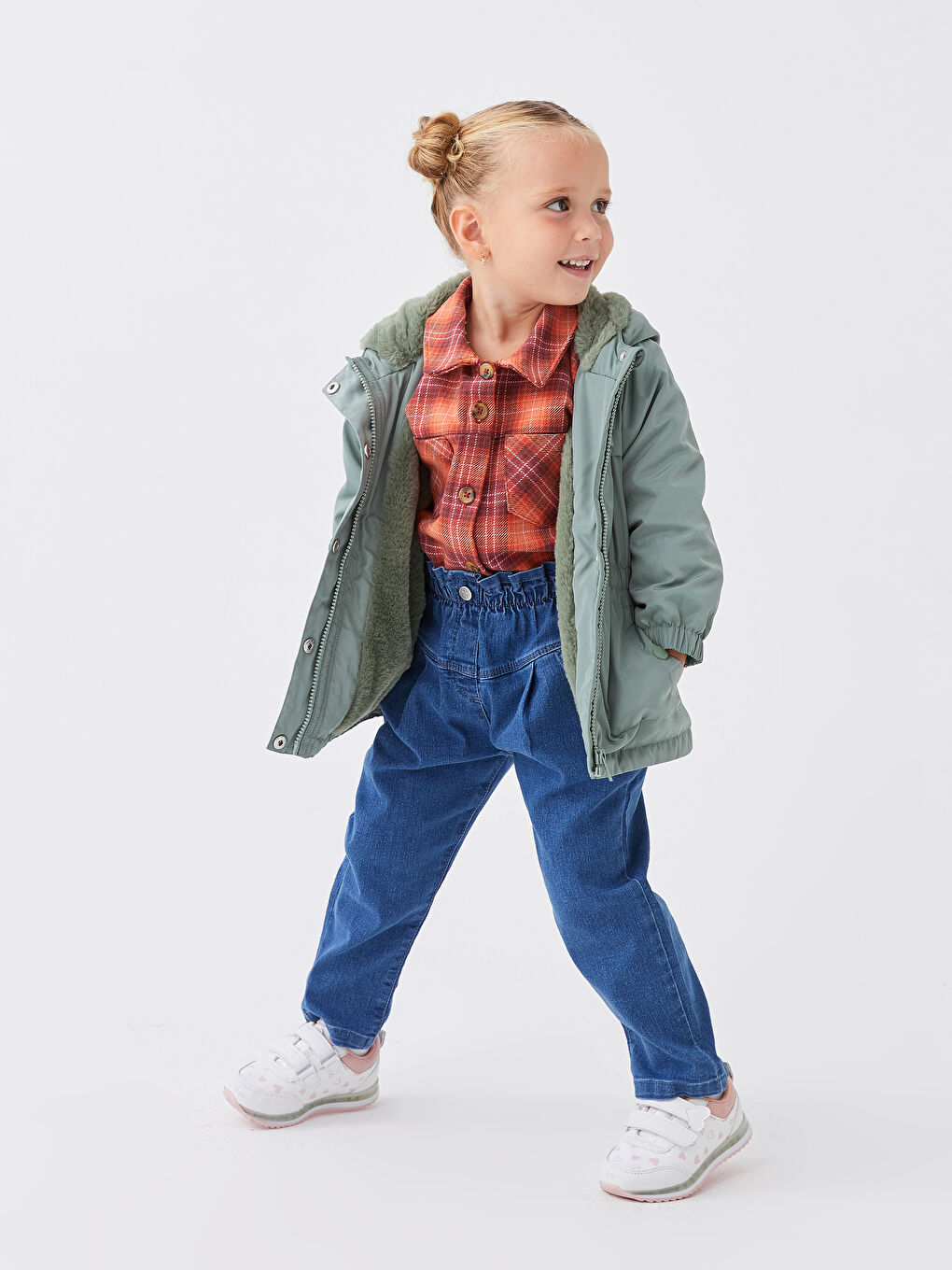 LCW baby Палто с качулка и дълъг ръкав за бебе момиче -W20666Z1-GC8