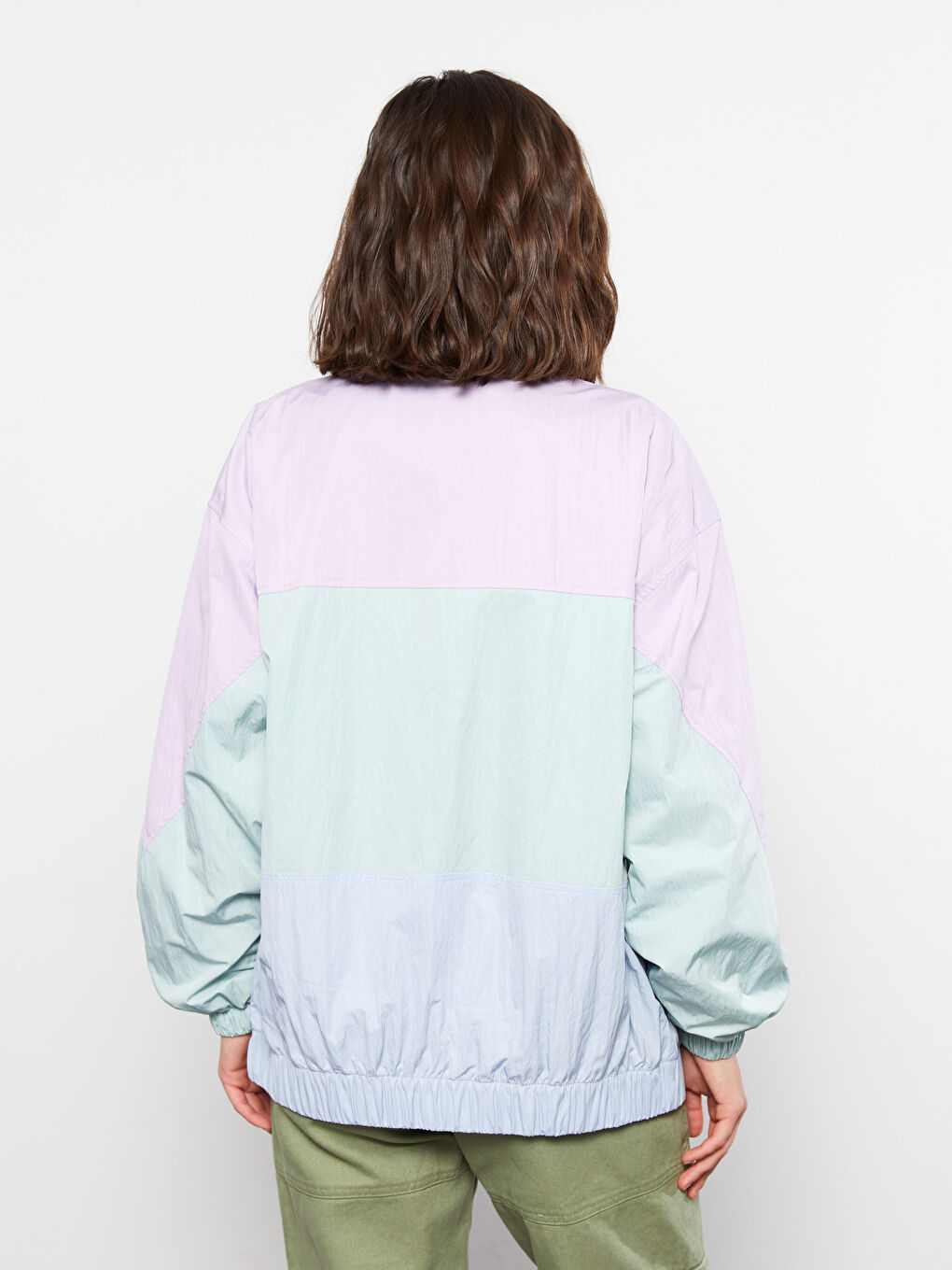 Kišni mantil sa uspravnom kragnom i dugim rukavima za žene sa blok bojama-4