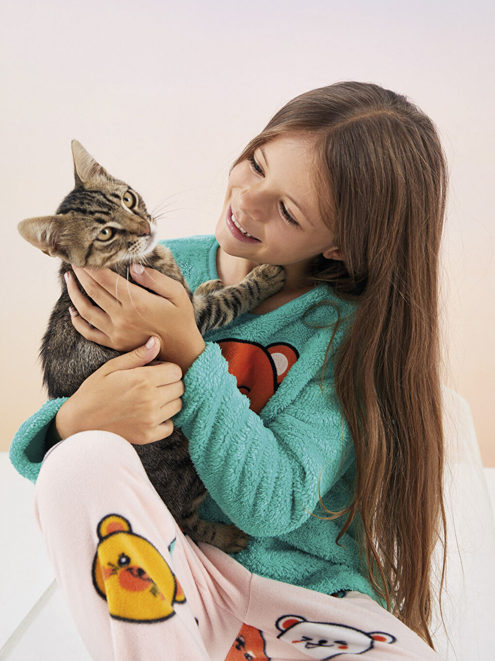 Crew Neck Embroidered Long Sleeve Fleece Girl Pajama Set-3