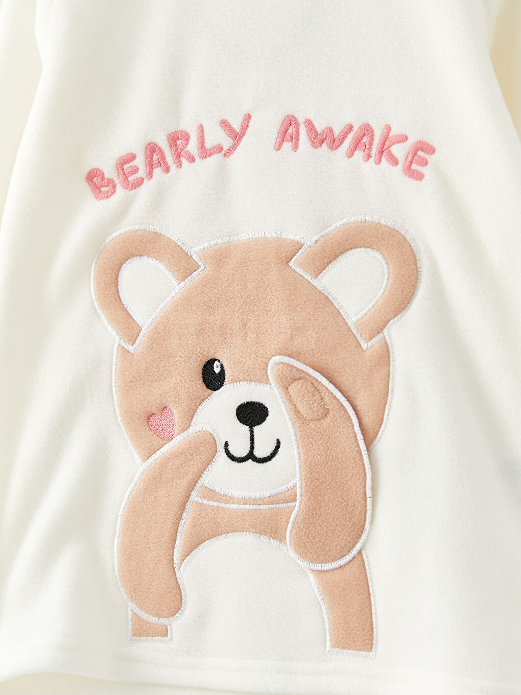 LCW Kids Rundhalsausschnitt Besticktes Langarm Fleece Mädchen Pyjama-Set -W20835Z4-FDU