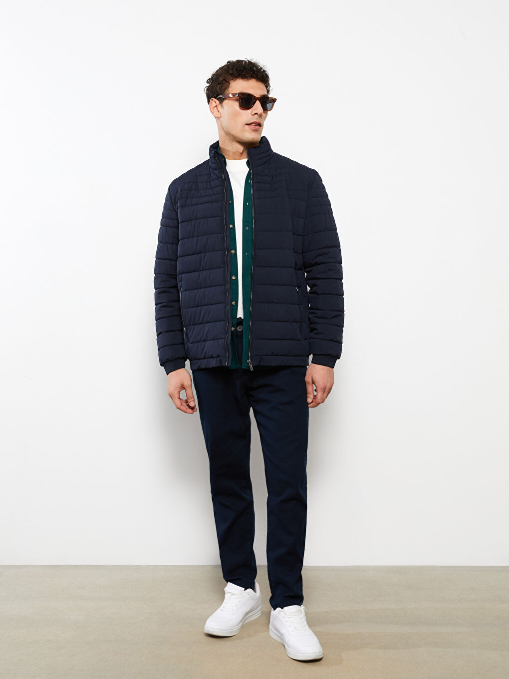 LCWAIKIKI Classic Standard Fit Funnel Neck Men's Puffer Coat -W20949Z8-RFD