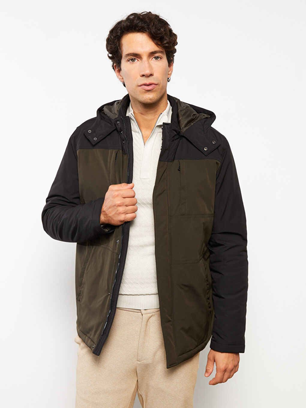 Haki Standart Kalıp Kapüşonlu Erkek Mont-1