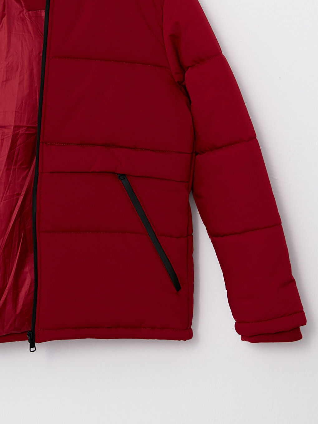 Пуховик стандартного кроя с капюшоном для мужчин-6