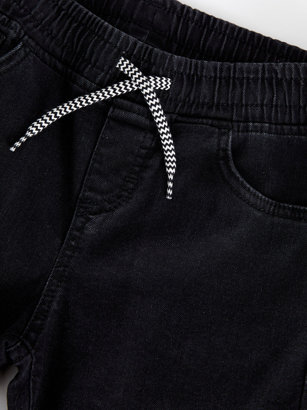 جينز للأولاد بخصر مرن-2