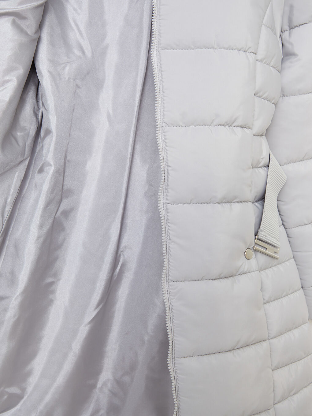 Gri Kadın Kapüşonlu Düz Şişme Mont-8