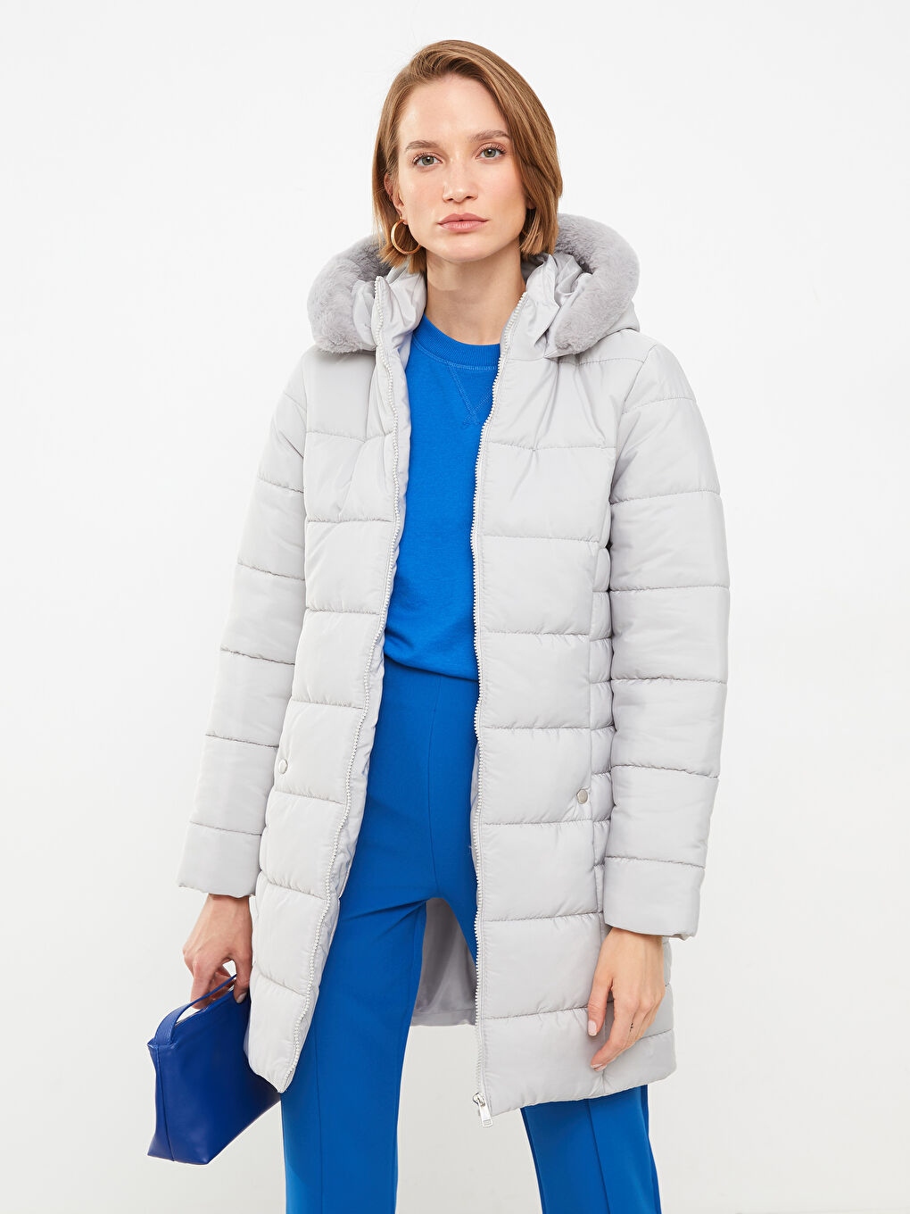 Gri Kadın Kapüşonlu Düz Şişme Mont-2