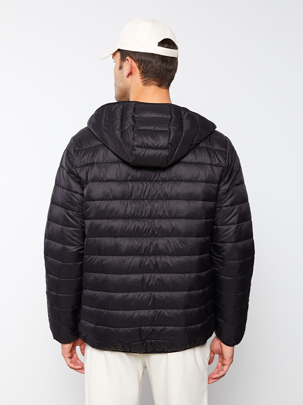 Manteau Bouffant à Capuche Coupe Standard pour Hommes-4