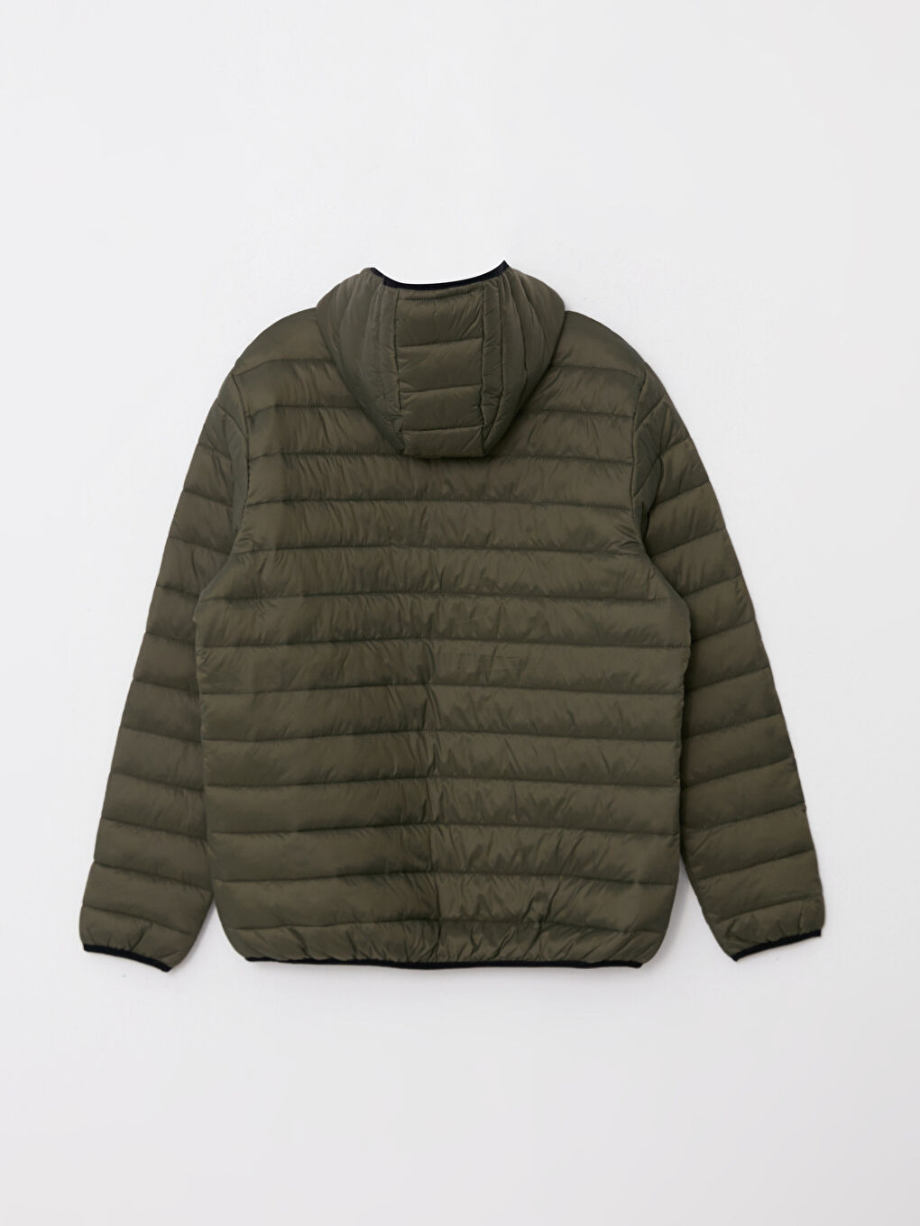 LCWAIKIKI Classic Regular Fit Steppmantel für Herren mit Kapuze -W21078Z8-HCZ