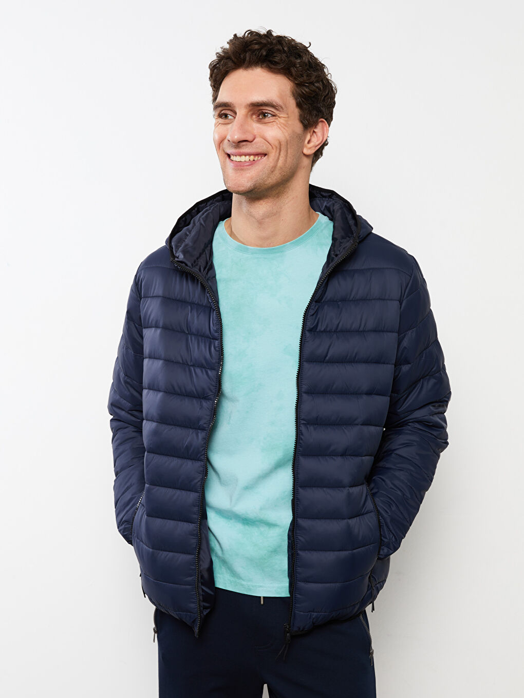 Standard Fit Hooded Men's Puffer Coat