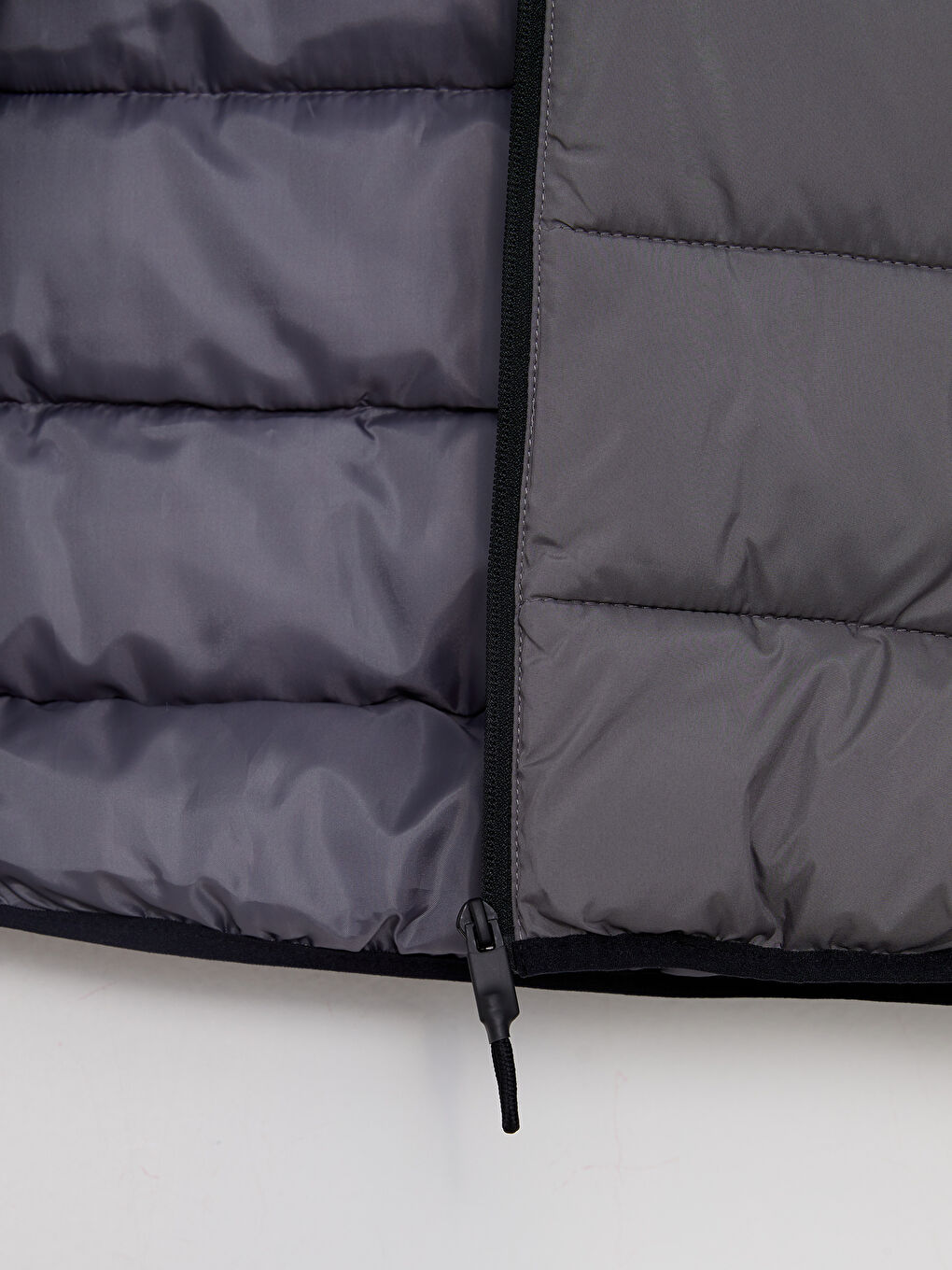 Standard Fit Hooded Men's Vest-7