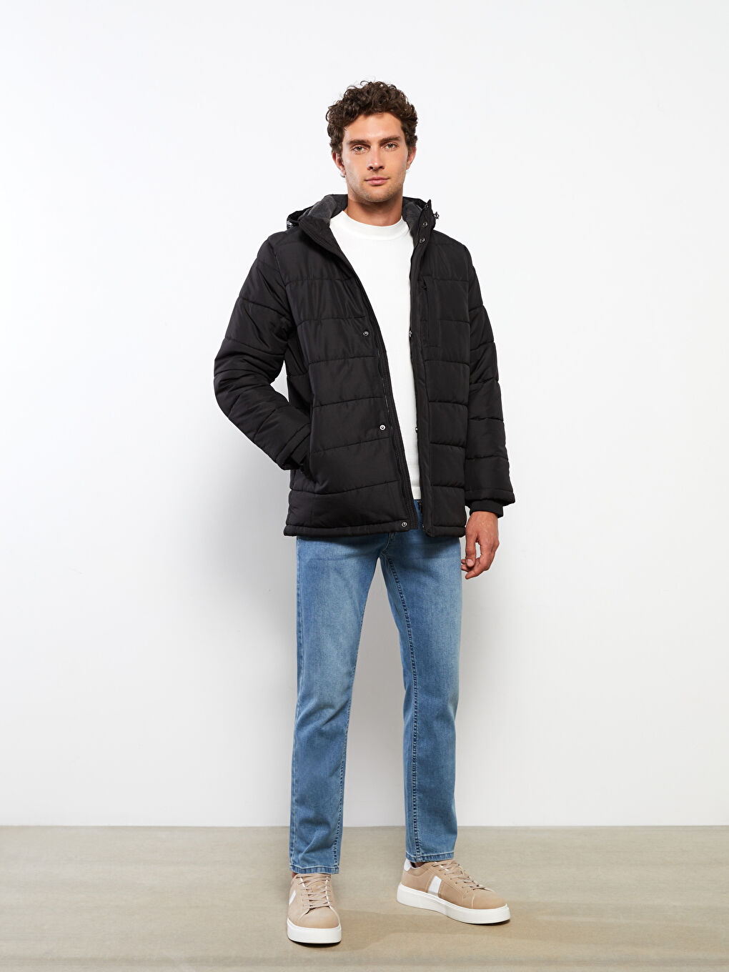 Standard Fit Hooded Men's Puffer Coat