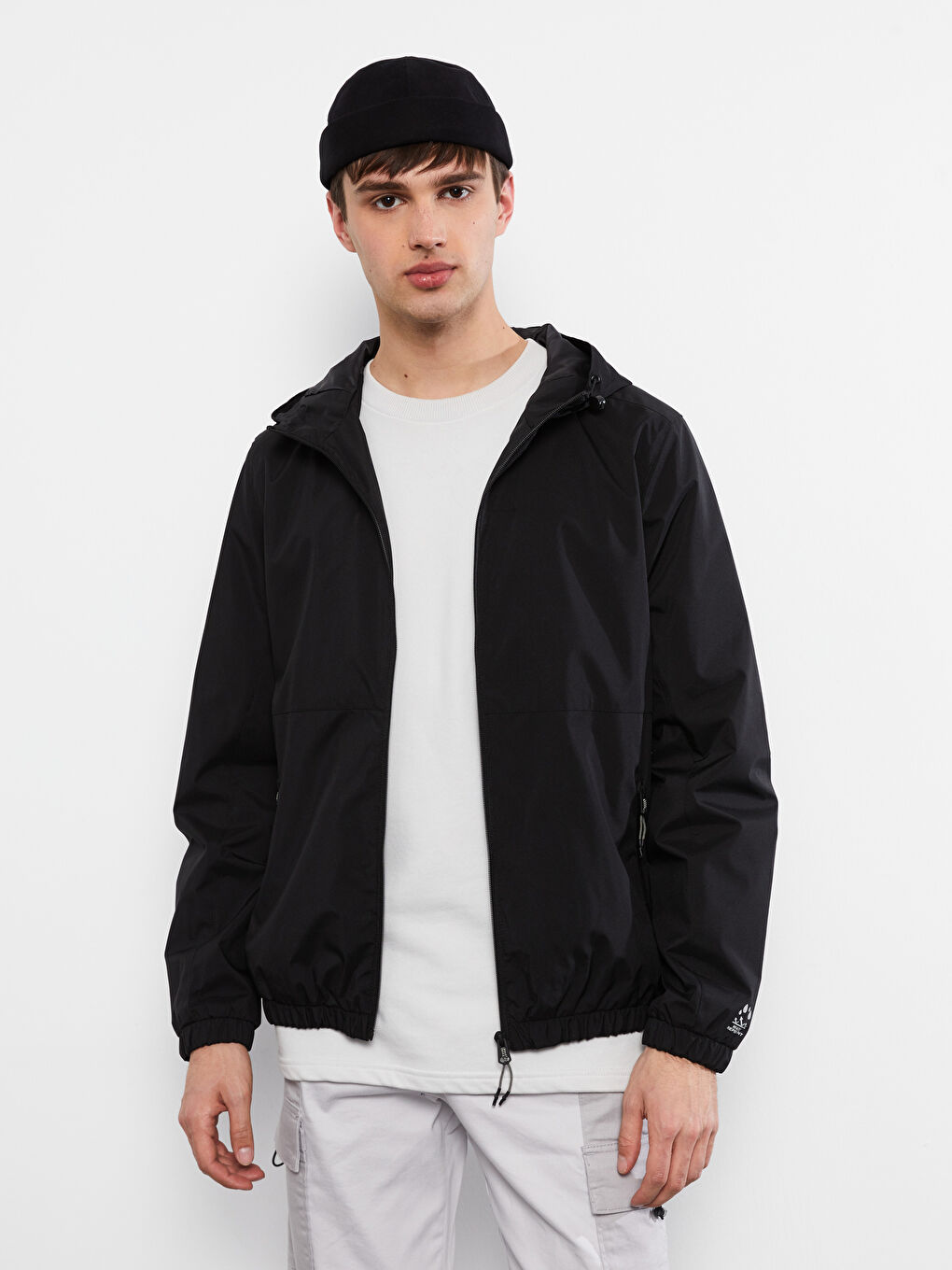 LCW Casual Regulär Geschnittener, Dünner Regenmantel Für Herren Mit Kapuze -W21087Z8-CVL