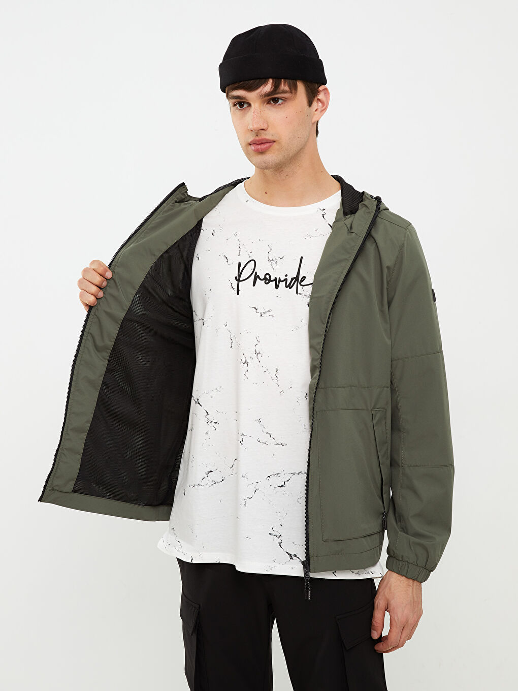 Standard Fit Hooded Thin Men's Raincoat -W21087Z8-J1Y