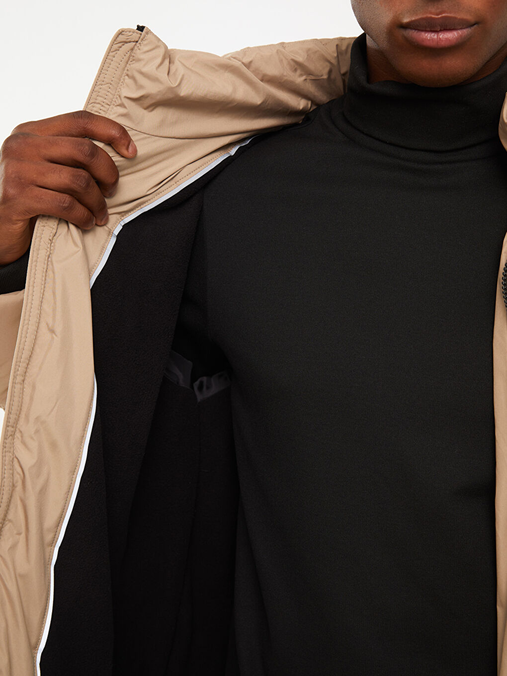 Relaxed Fit Funnel Neck Men's Puffer Coat-3