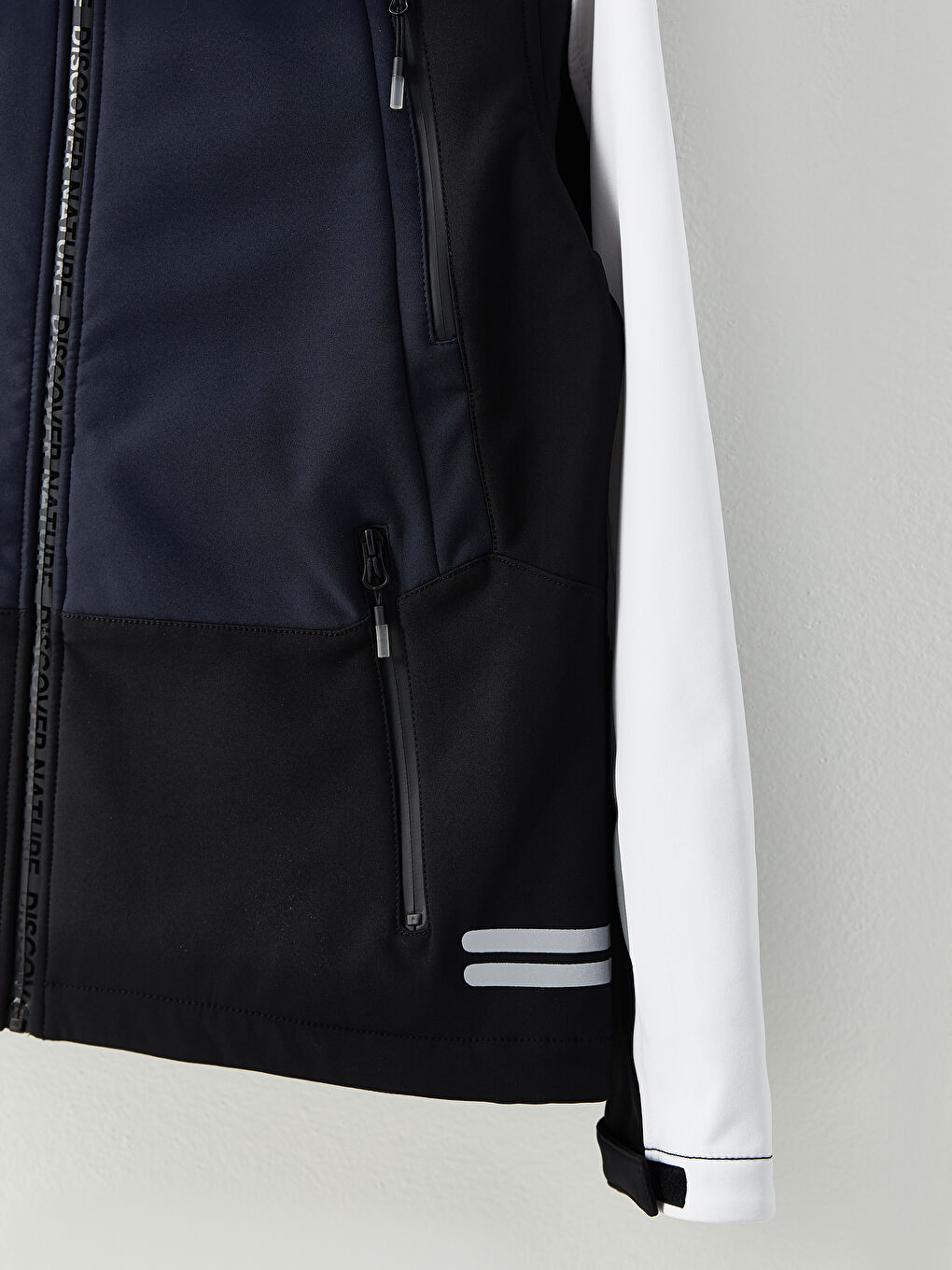 Standart Kalıp Kapüşonlu Erkek Yağmurluk-8