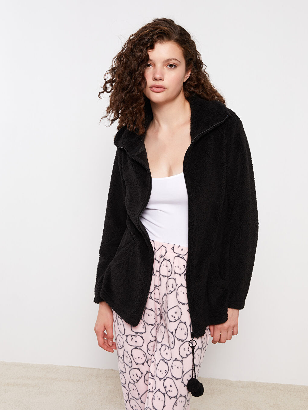 LCW DREAM Rollkragen Regulär Langarm Pyjama-Oberteil für Damen -W21110Z8-CVL