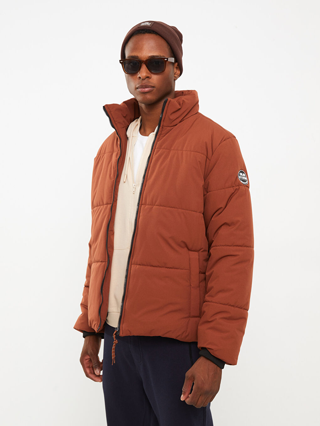 Kırmızı Rahat Kalıp Dik Yaka Erkek Şişme Mont