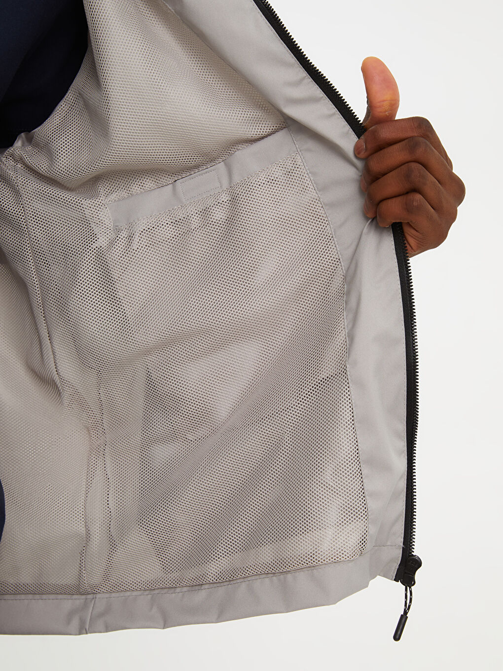 Bej Standart Kalıp Kapüşonlu İnce Erkek Yağmurluk-3