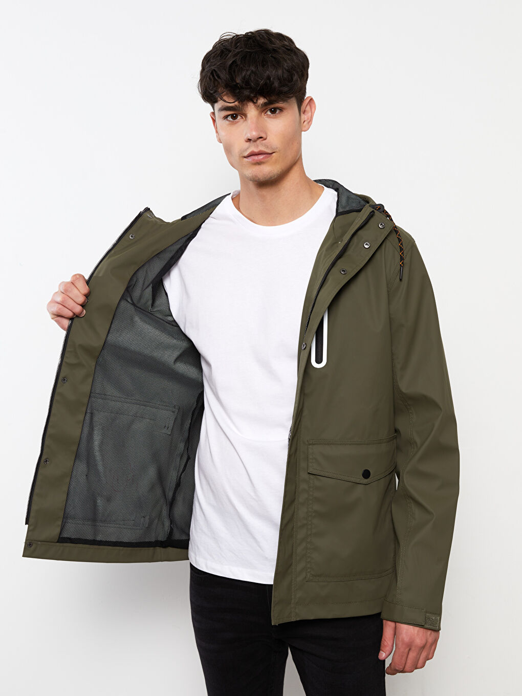 LCW Casual Manteau en Similicuir à Capuche pour Hommes Coupe Régulière -W21193Z8-J2L