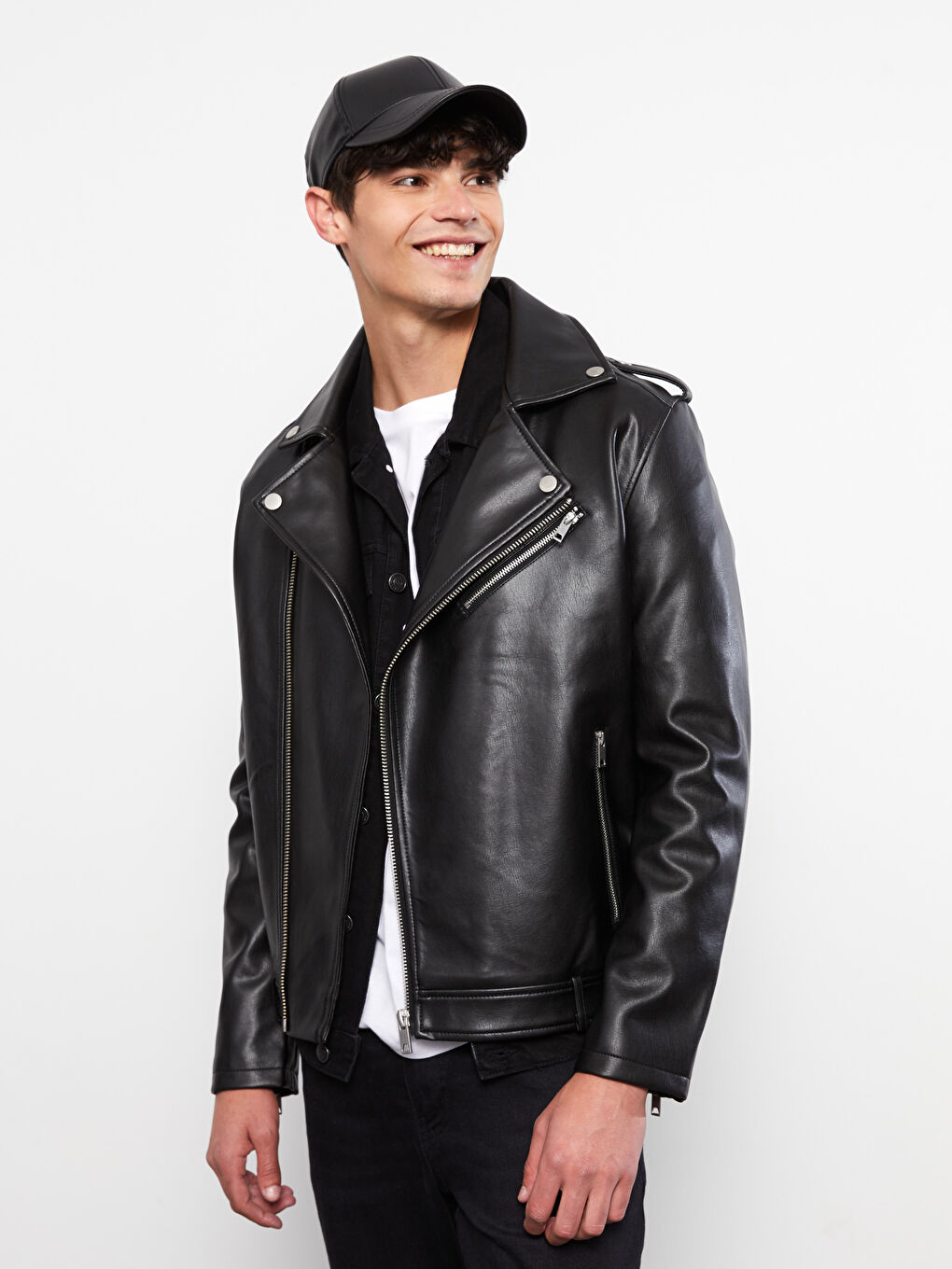 Siyah Slim Fit Gömlek Yaka Erkek Deri Görünümlü Mont-1