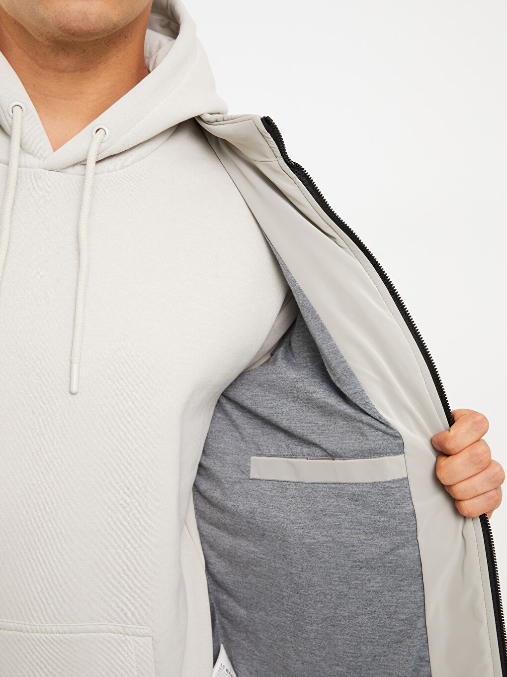 Bej Standart Kalıp Dik Yaka Erkek Deri Görünümlü Mont-3