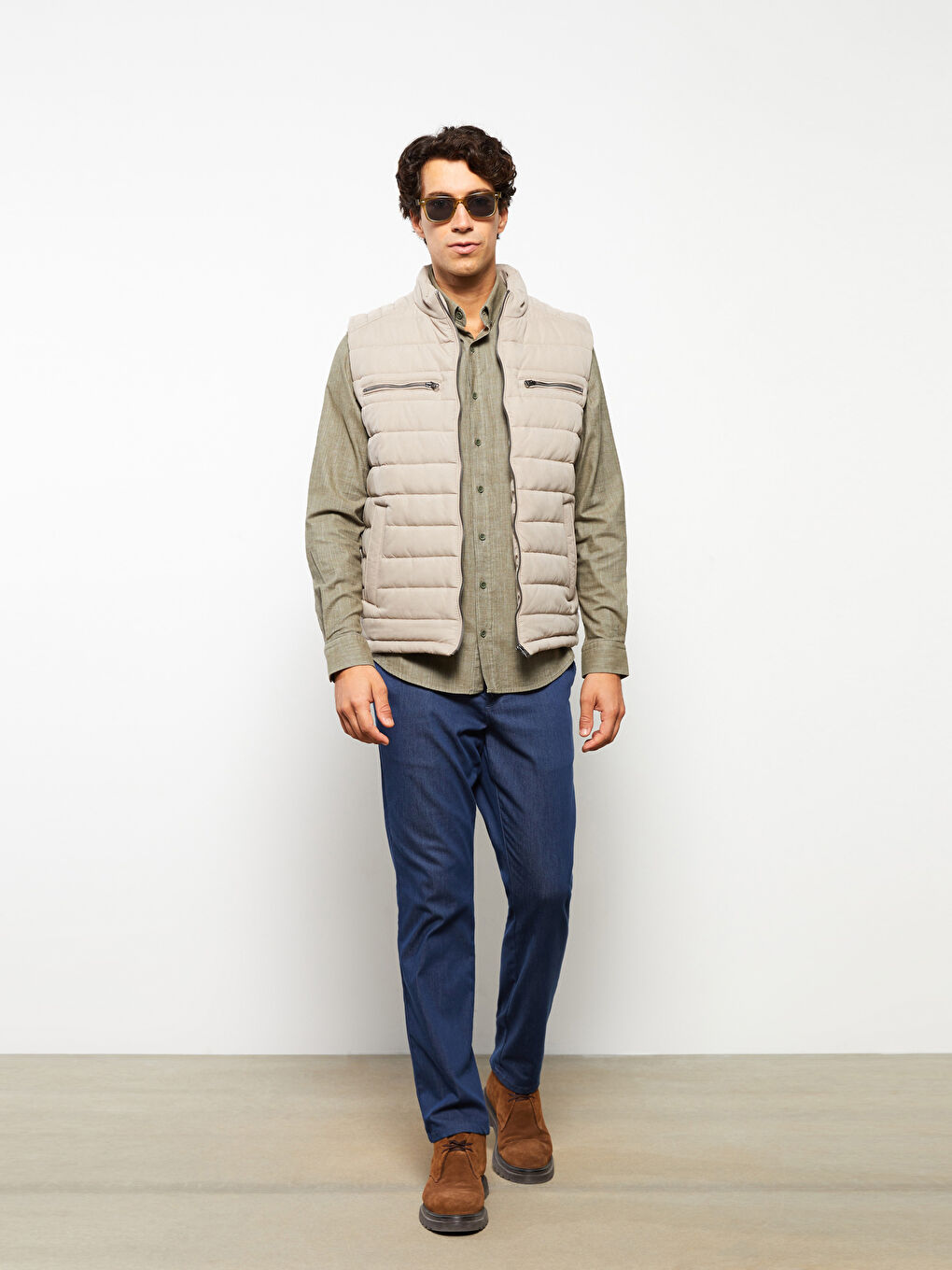 Bej Standart Kalıp Dik Yaka Erkek Yelek-1