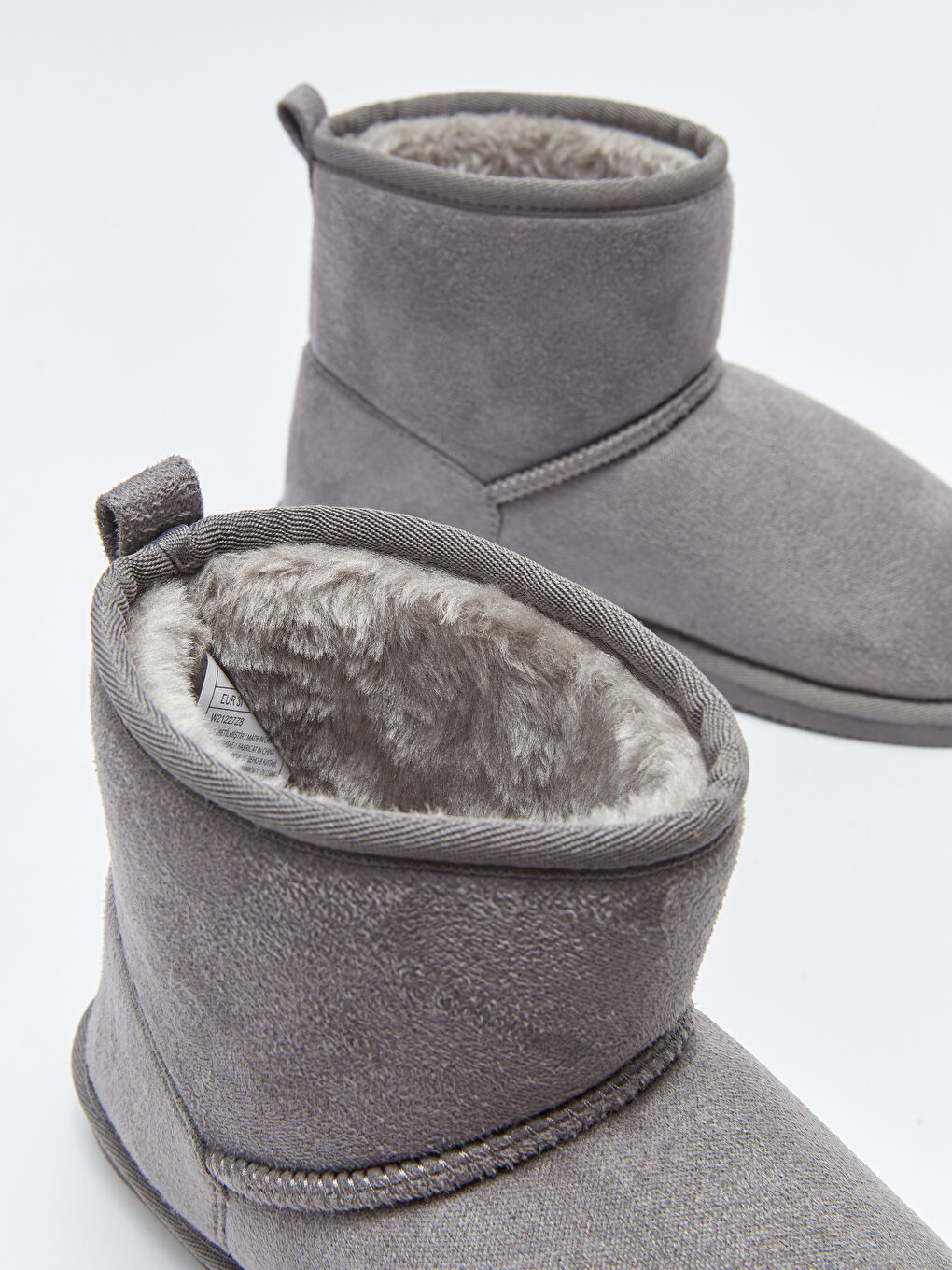 Gri Düz Pelüş Kadın Bot-5