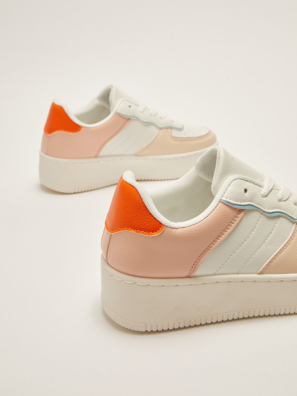 LCW STEPS Sneaker für Damen in Lederoptik mit Schnürung und dicker Sohle -W21229Z8-M0T