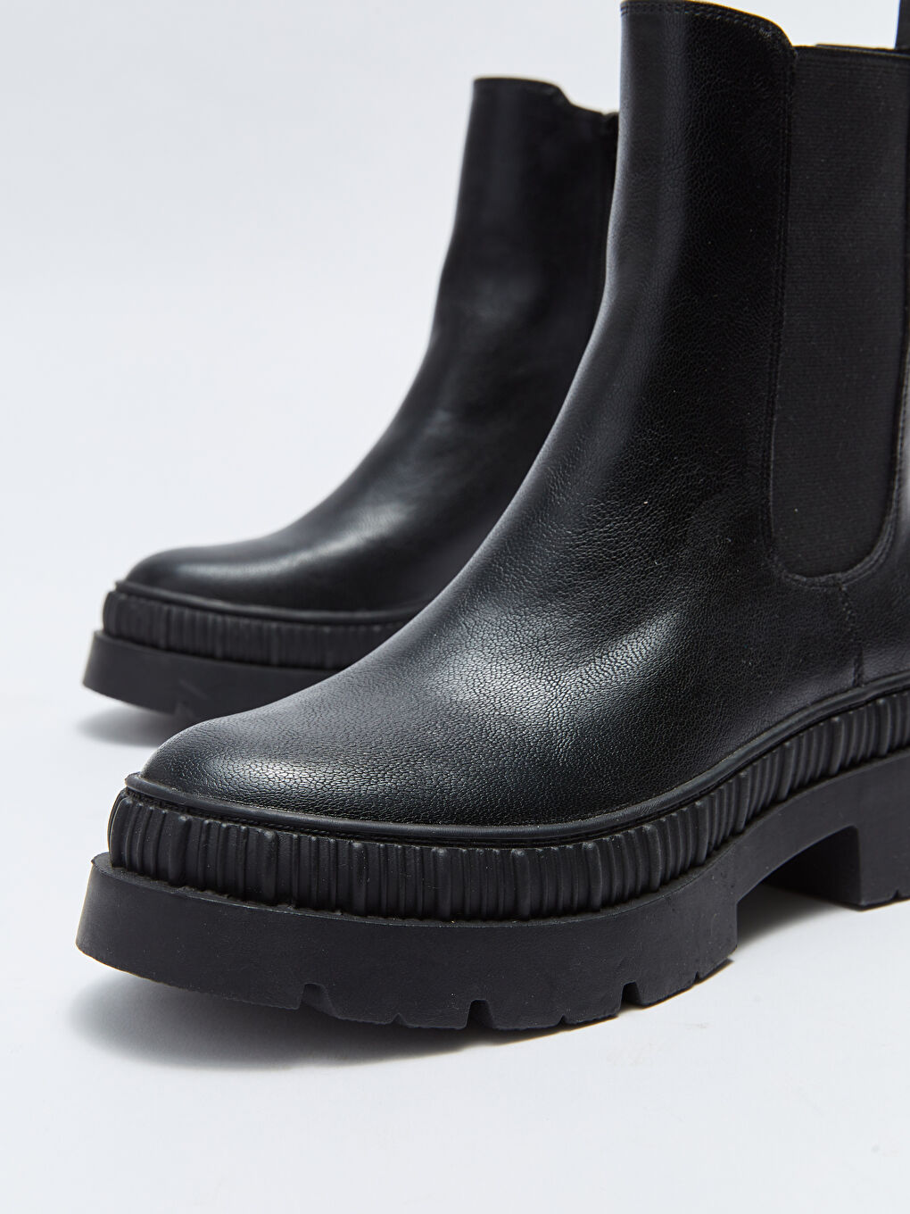 Ghete pentru Femei cu Talpă Groasă Aspect Piele-2