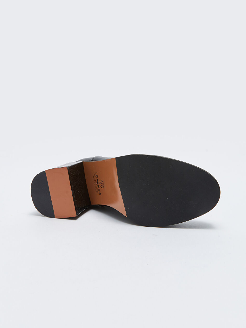 Siyah Deri Görünümlü Yanları Lastikli Kadın Topuklu Bot-3