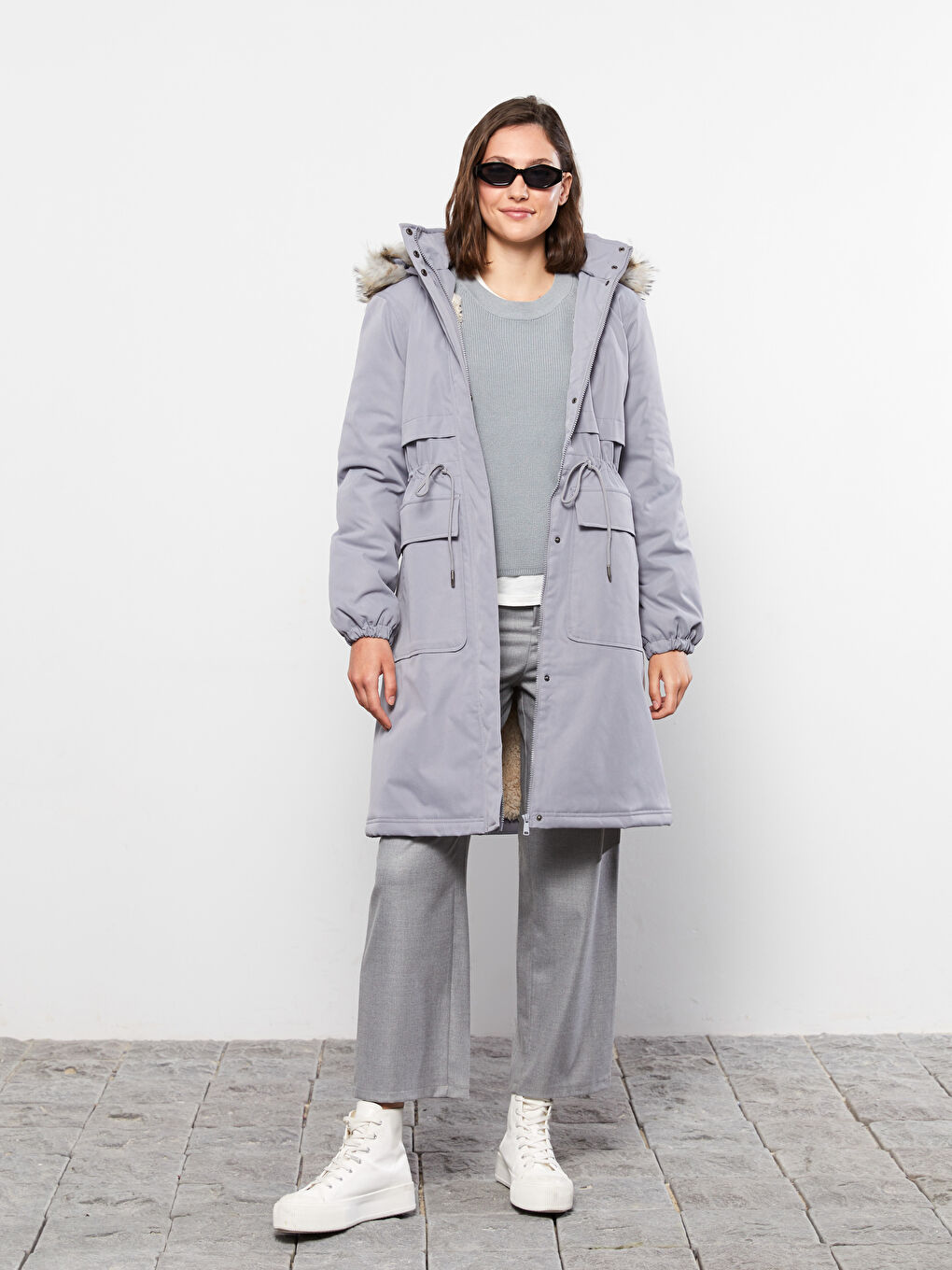 LCW Vision Hooded Regular Long Sleeve Women's Parka -W21336Z8-CU0