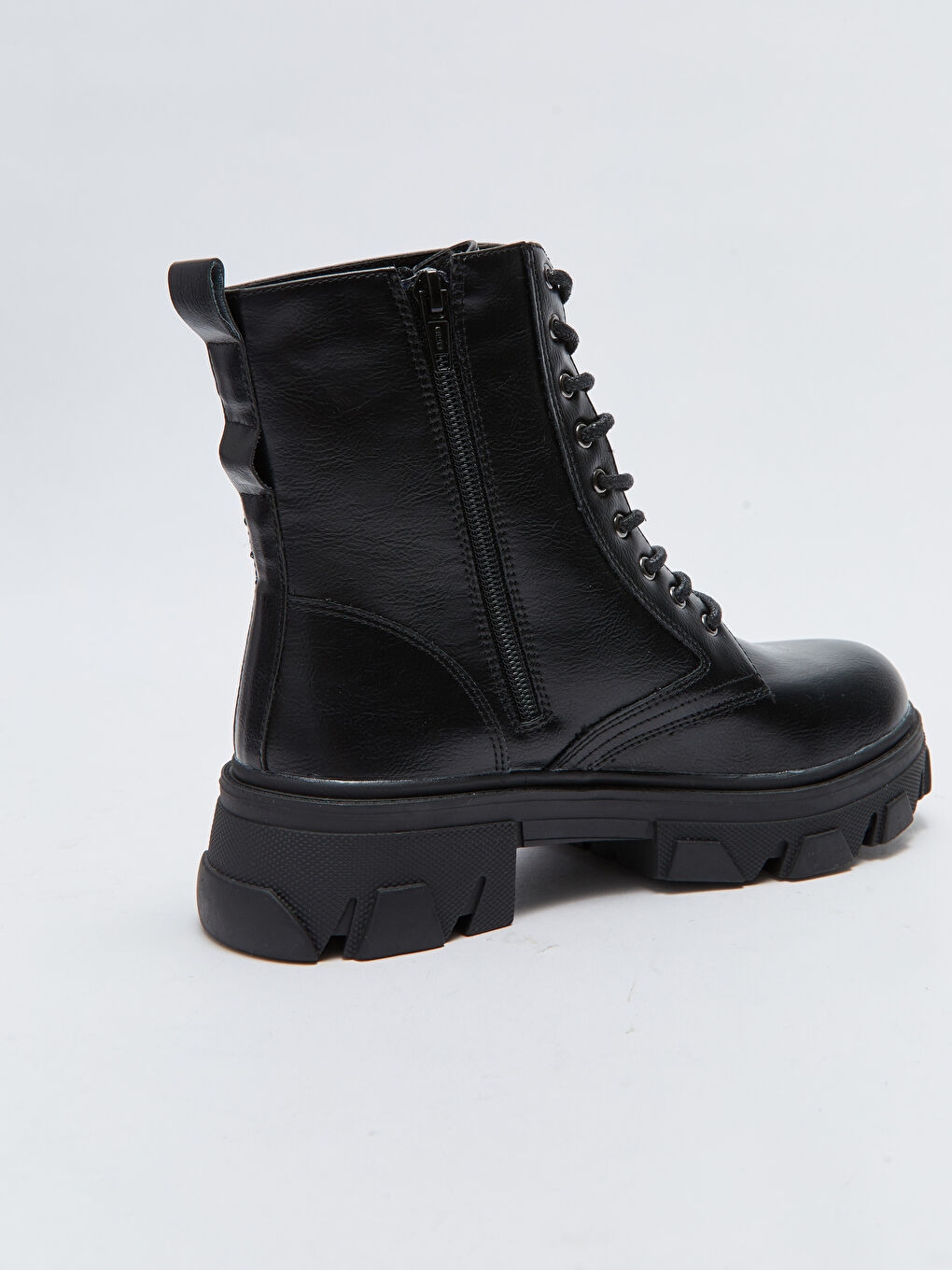 LCW Women's Leather Look Lace-Up and Zipper Boots -W21361Z8-HUC
