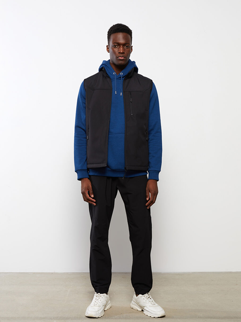 Siyah Standart Kalıp Dik Yaka Erkek Yelek-1