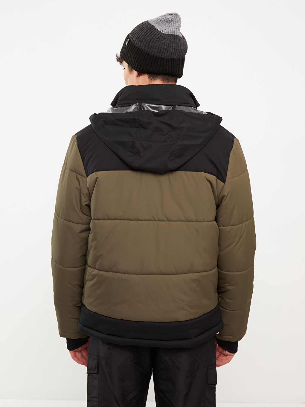 Ерлерге арналған стандартты пішім биік жағалы пуховик пальто-5