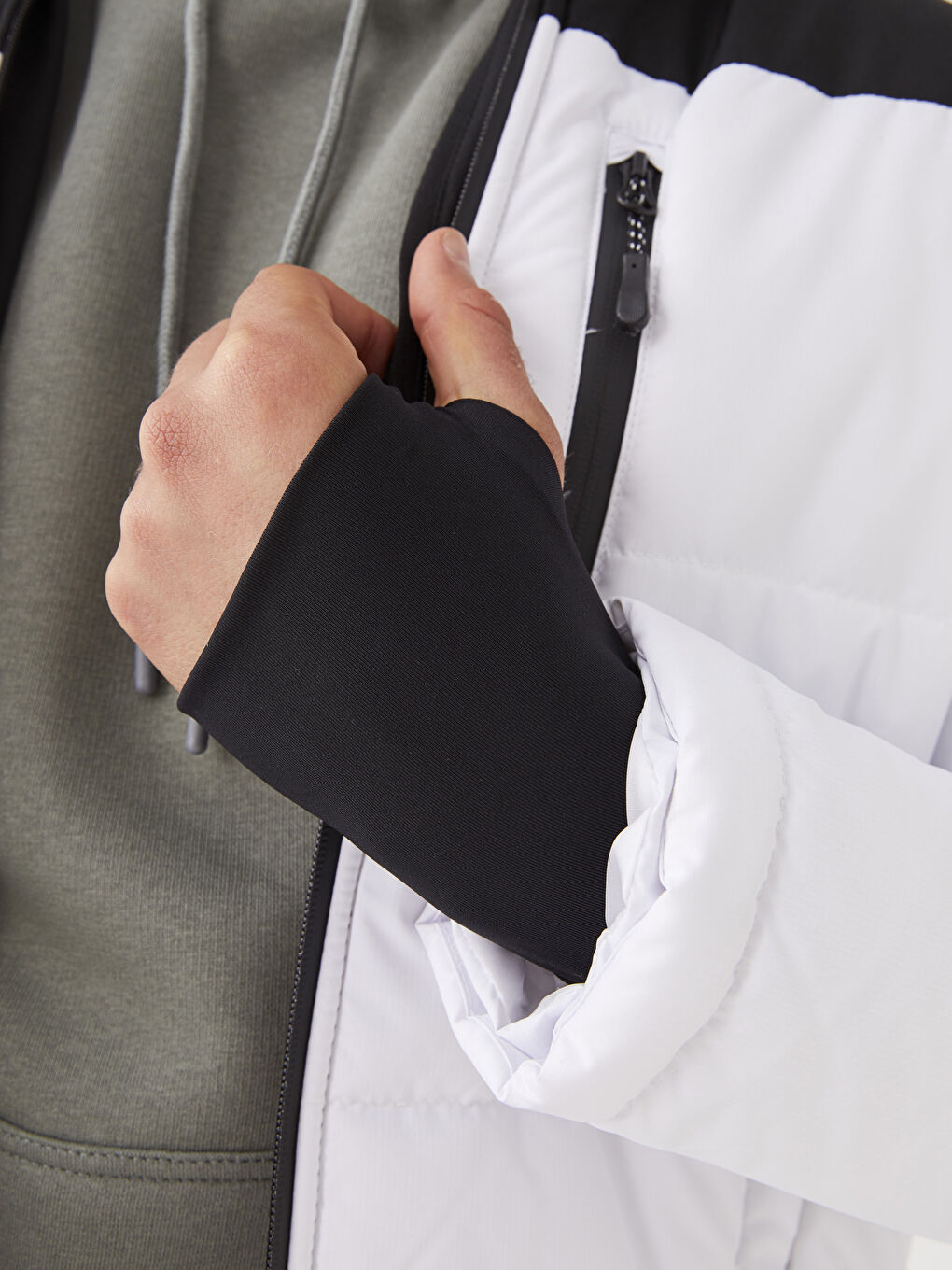 Beyaz Standart Kalıp Dik Yaka Erkek Şişme Mont-10