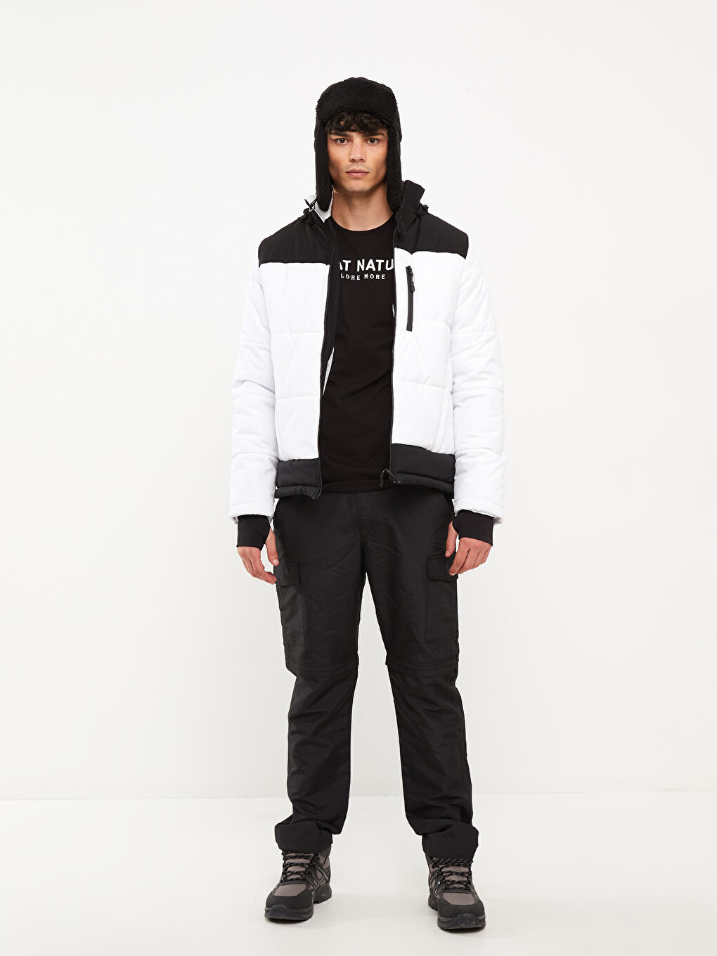 Beyaz Standart Kalıp Dik Yaka Erkek Şişme Mont-7