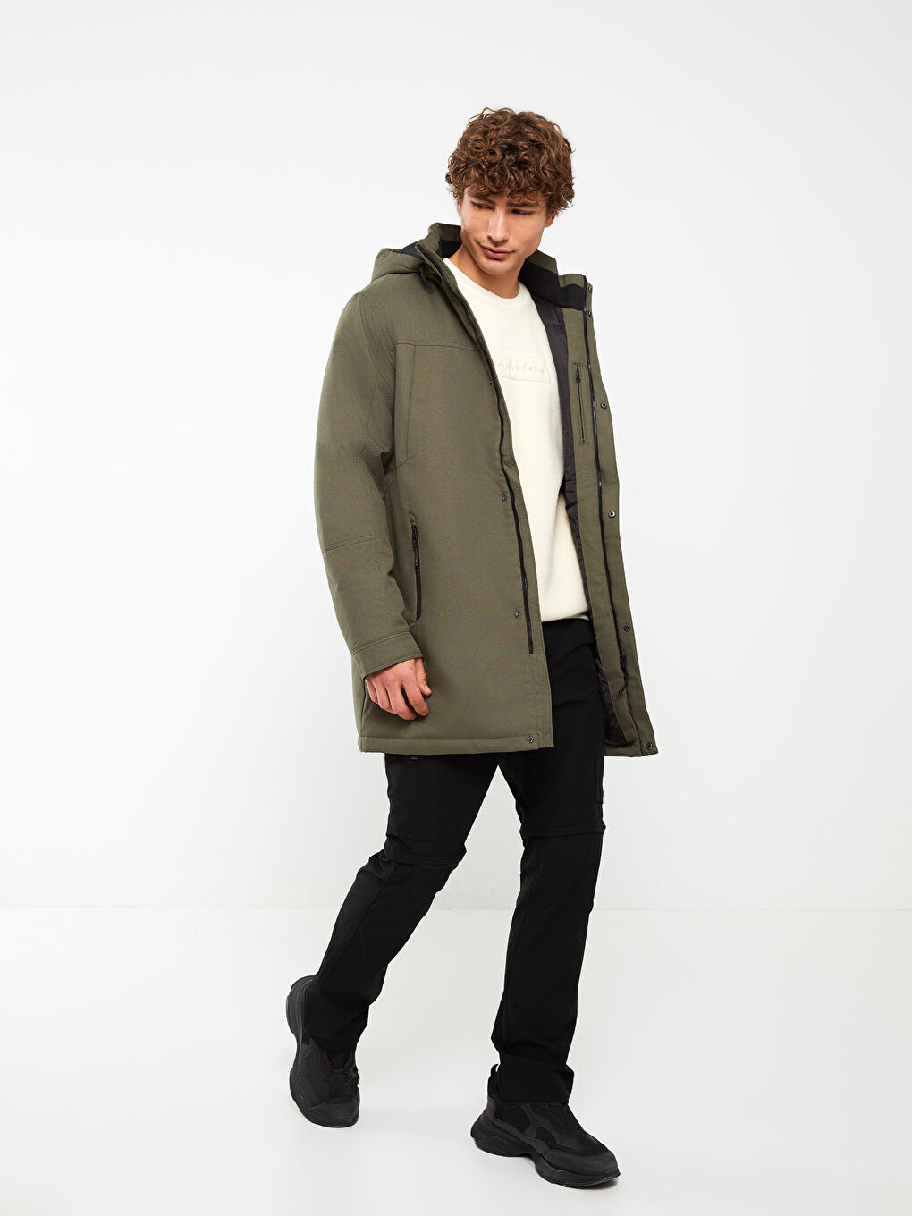 Haki Standart Kalıp Kapüşonlu Erkek Mont-2
