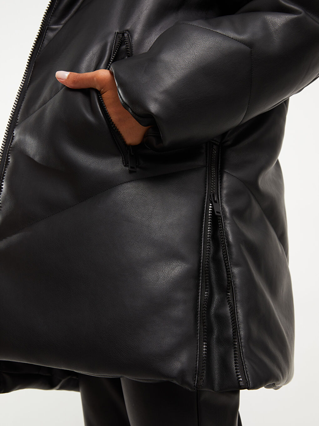 Women's Hooded Plain Puffer Coat-4