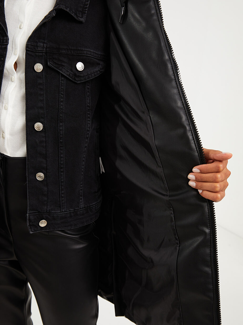 Women's Hooded Plain Puffer Coat-5