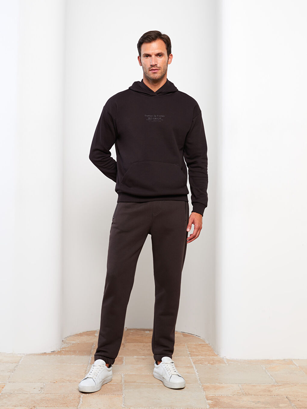 Kahverengi Uzun Kollu Baskılı Erkek Kalın Hoodie-2