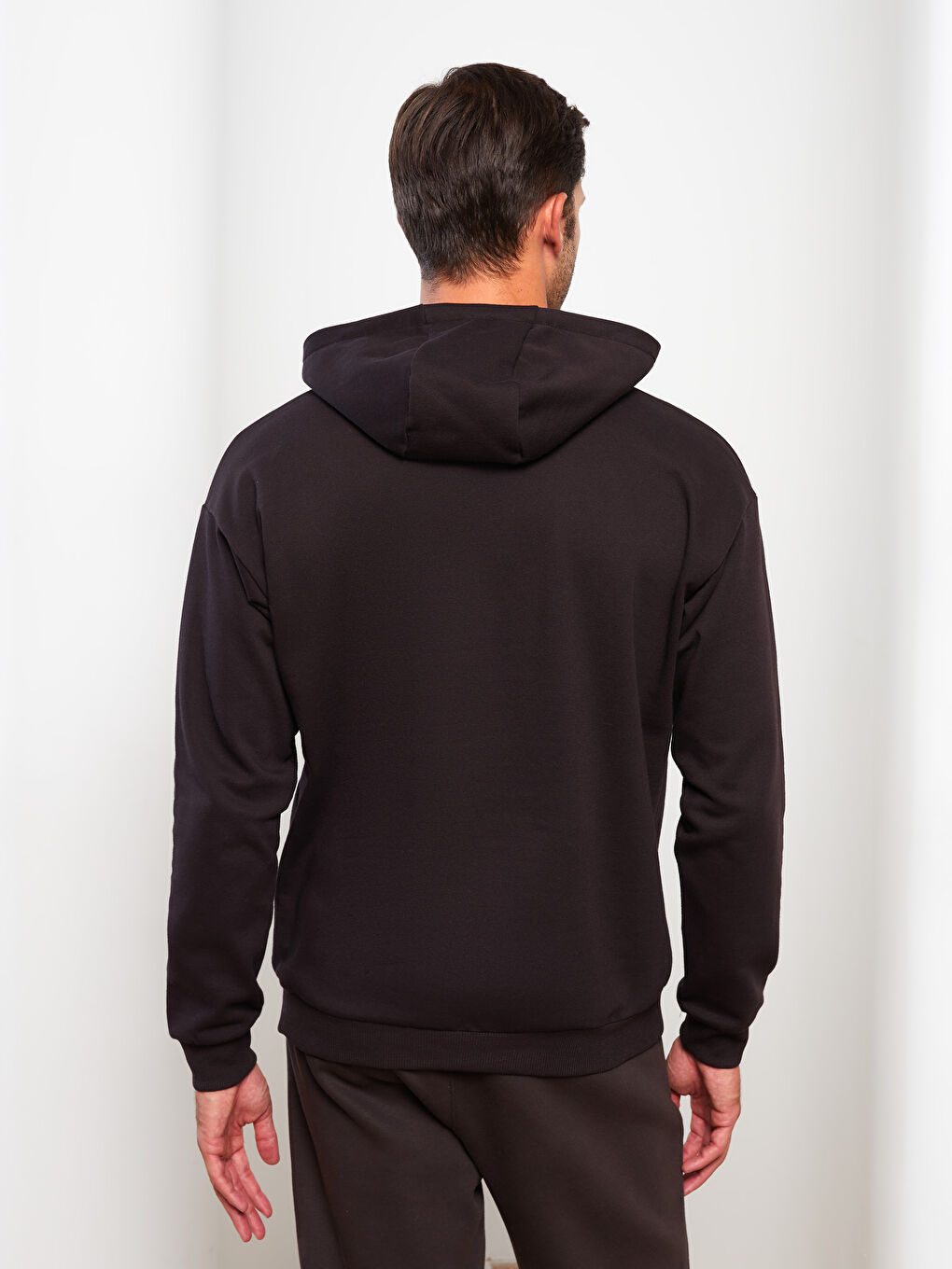 Kahverengi Uzun Kollu Baskılı Erkek Kalın Hoodie-4